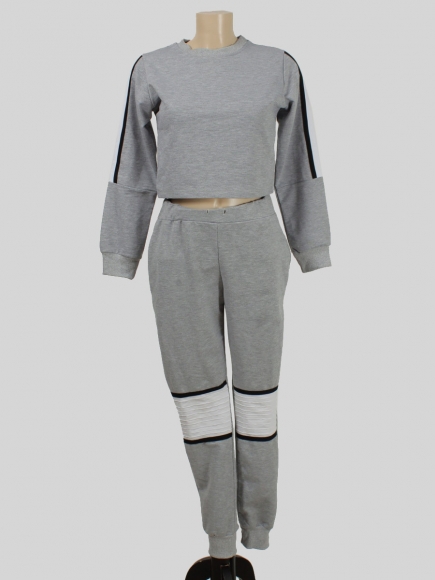 Комплект ( Кофта, брюки )