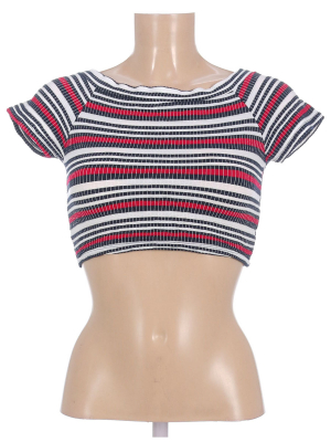 Футболка укороченная