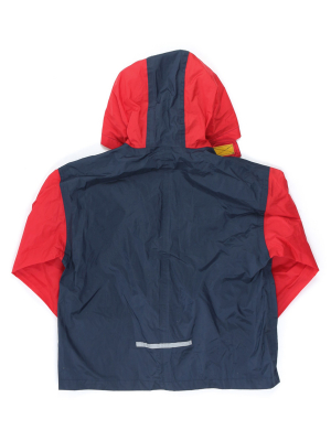 Ветровка- дождевик