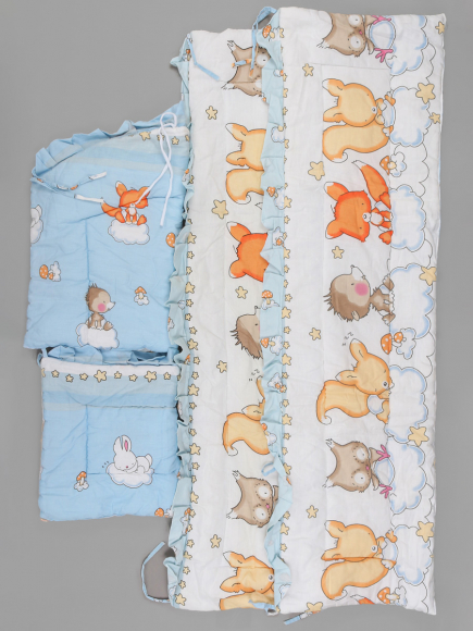 Бортик на кроватку