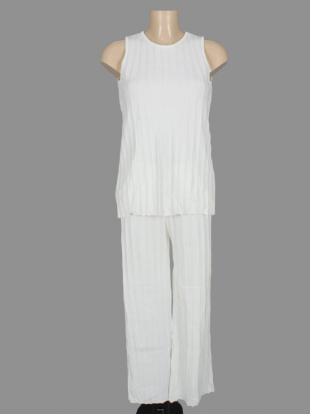 Комплект ( Безрукавка, брюки )