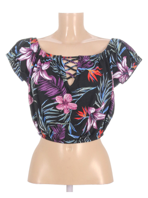 Футболка укороченная