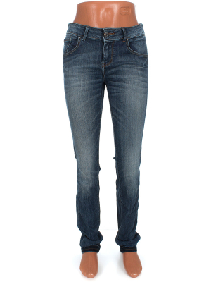 Джинсы