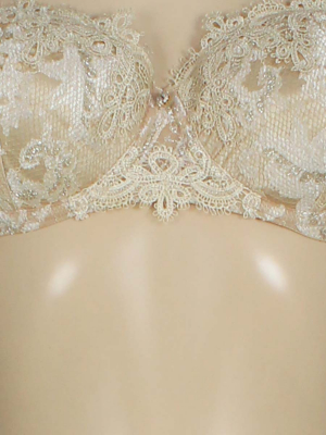 Бюстгальтер