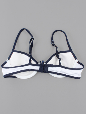 Бюстгальтер