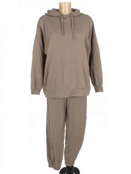 Комплект (кофта, брюки)