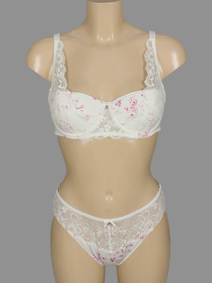 Комплект ( Бюстгальтер, трусы )