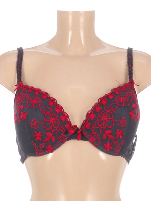 Бюстгальтер