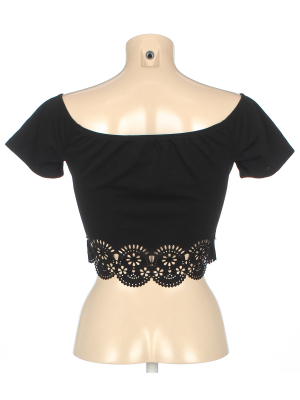 Футболка укороченная