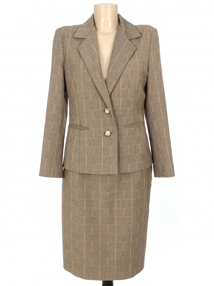 Комплект (юбка, жакет)