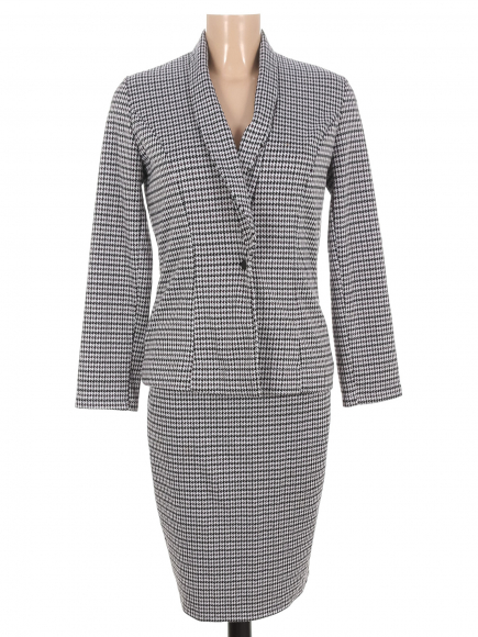 Комплект (юбка, жакет)