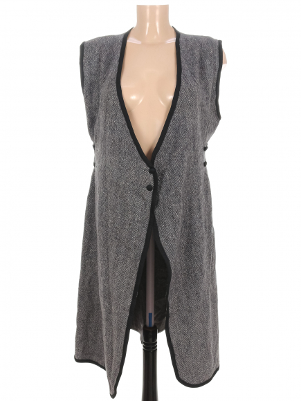 Жилет удлиненный