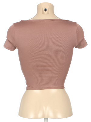 Футболка укороченная