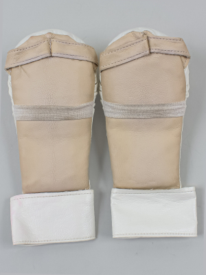 Перчатки для единоборств