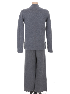 Комплект (брюки, кофта)