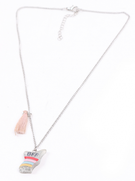 Кулон на цепочке