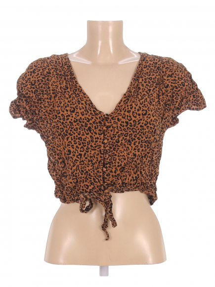 Футболка укороченная