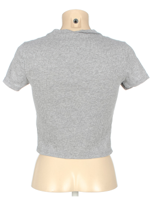 Футболка укороченная