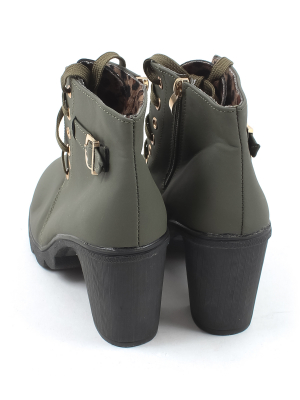 Полуботинки