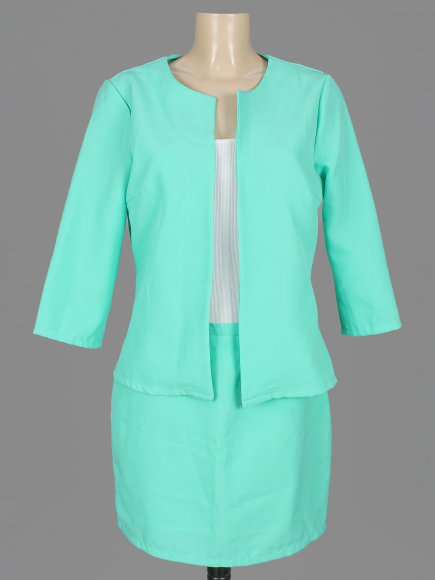 Комплект (юбка, жакет)