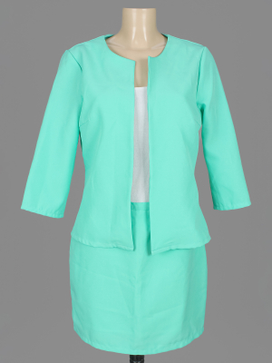 Комплект (юбка, жакет)