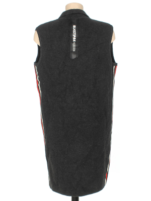 Безрукавка