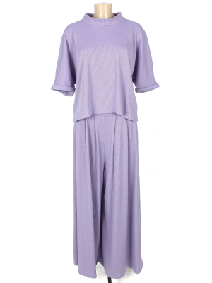 Комплект (брюки, футболка)